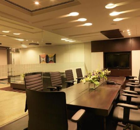 24 Tech Hotel Bangalore Luaran gambar