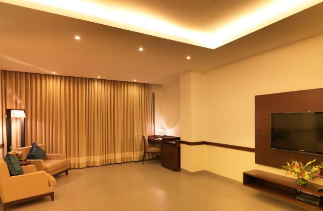 24 Tech Hotel Bangalore Luaran gambar