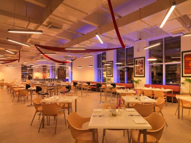 24 Tech Hotel Bangalore Luaran gambar